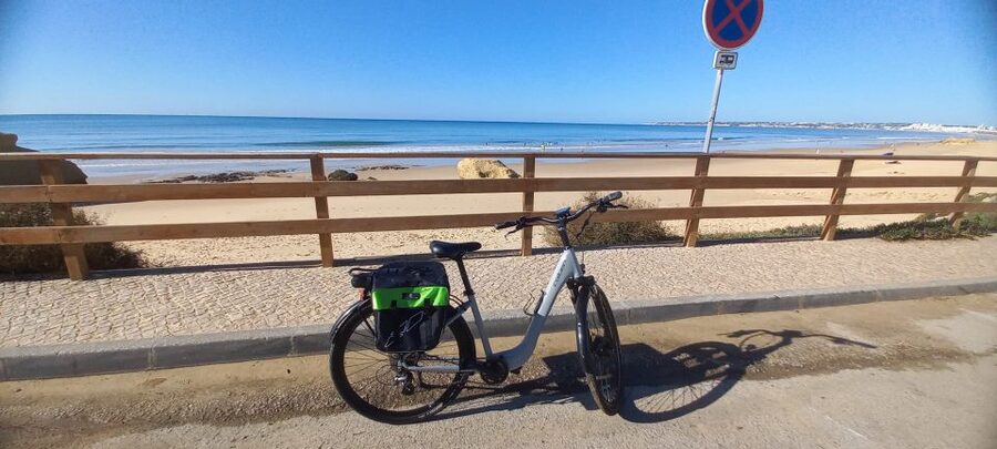Albufeira: 4 or 8 - hour E-bike Rental with Hotel Delivery - Value and costs: $34 is the hook, but deposits matter