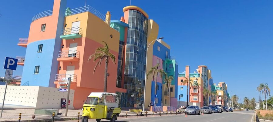 Albufeira: Albufeira Marina & west coast Tour 1.5h - Marina de Albufeira: where the colors and location do the talking