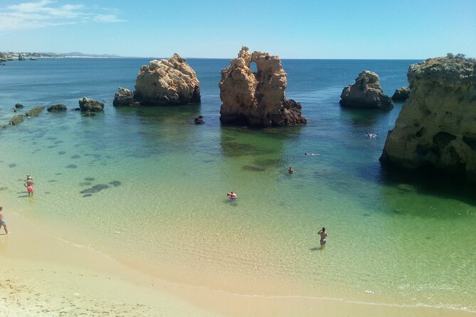 Albufeira and Armaçao de Pera by Tuk Tuk - Where you meet and how the day is set up