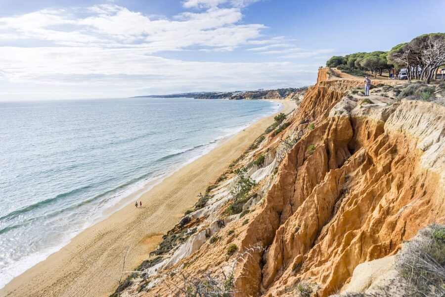 Albufeira: Beach, Old Town & Falesia Electric Tuk Tuk Tour - Miradouro da Falésia: The Cliff Views That Make the Tour Click