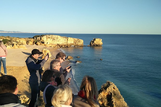 Albufeira: City Highlights & WINE TASTING - Old Town orientation and the main avenue photo circuit