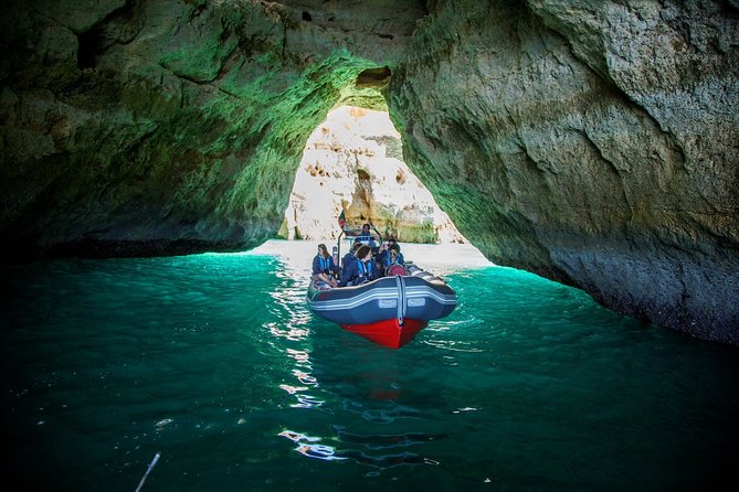 Albufeira: Dolphins and Caves Private Tour - Benagil Caves Photo Stop: What to Expect (and How to Make It Count)