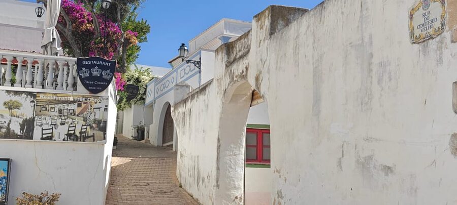 Albufeira: Old Town 1.5h - Key things I’d aim to notice