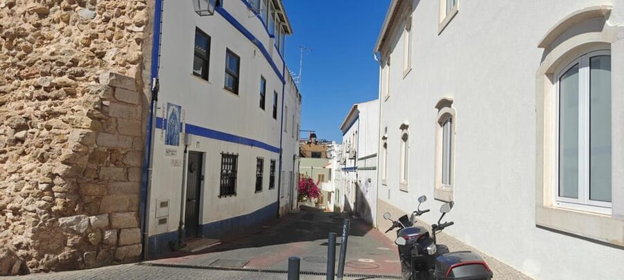 Albufeira: Old Town 1.5h - Getting Picked Up and Set for the 1.5-Hour Circuit