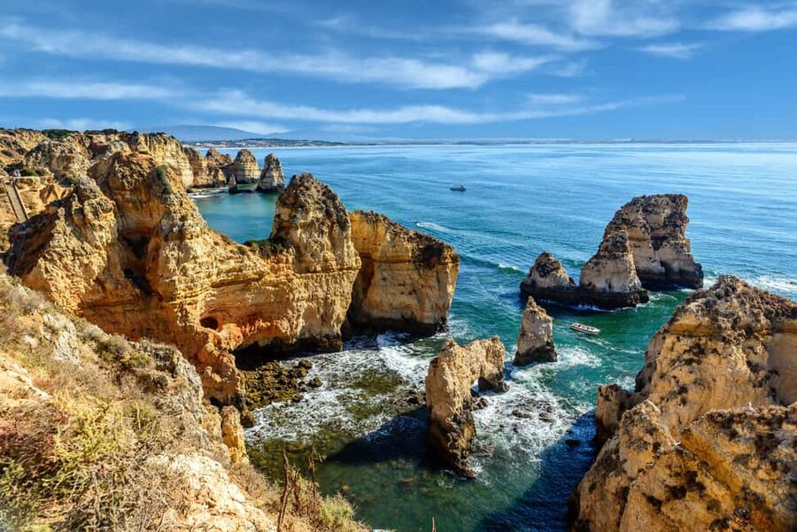 Algarve: Silves, Lagos and Cape St. Vincent in French - Cape St. Vincent: The End of the World, With Weather as the Plot Twist