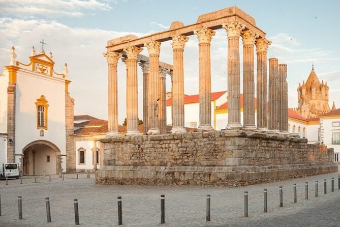 Algarve to Porto with Stops up to 2 Cities: Evora and Coimbra - Key highlights at a glance