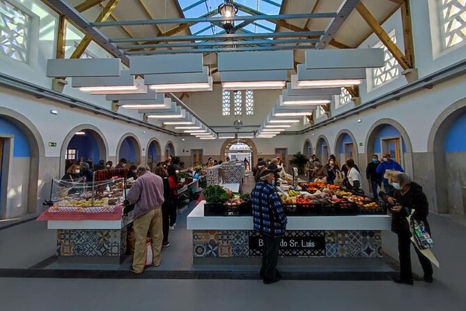 Algarve Wines Tasting Shared Experience at Mercado Municipal de Silves - Should you book this Algarve Wines Tasting Shared Experience?