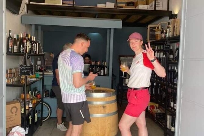 Algarve Wines Tasting Shared Experience at Mercado Municipal de Silves - The 3-course traditional food flow (and why it’s worth it)