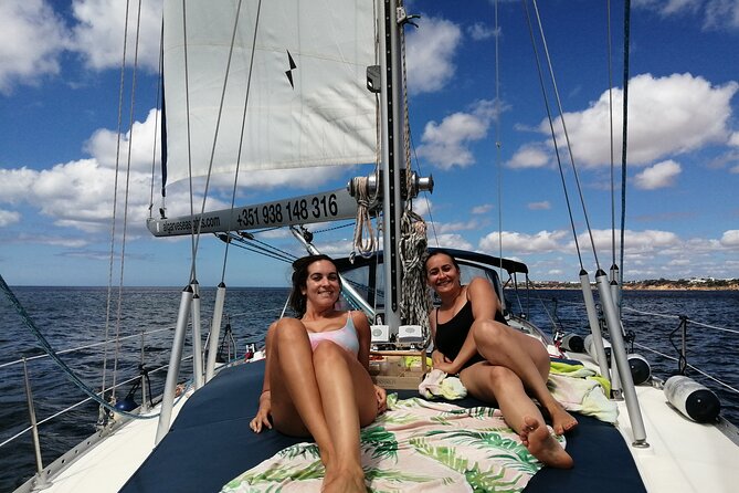 Coastal Tour on a Luxury Sailing Yacht From Vilamoura - Drinks, Music, and the Relaxed Morning Rhythm