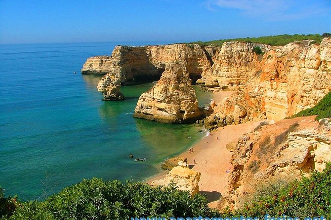 Discover The Algarve Region and The Local Gastronomy - Portimão marina: luxury yachts and a sheltered river estuary