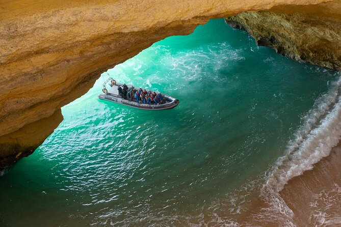 Dolphins & Caves on Rib Boat - Getting to the meeting point in Albufeira
