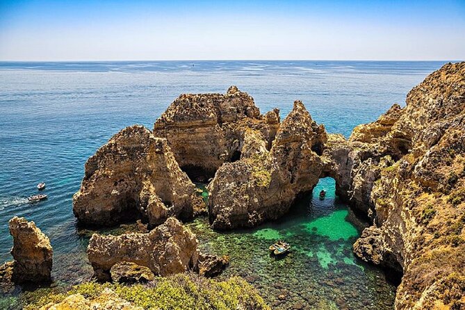 Full Day Guided Tour Historical Algarve Finest - Monchique: quick mountain panoramas at 902 meters