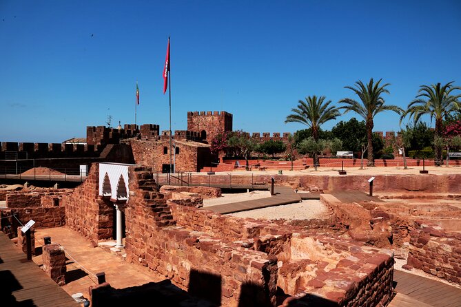 Guided visit to Silves and taste of local flavors - Stop 2: Museu Municipal de Arqueologia for the people behind the walls