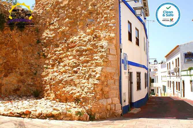 Jeep Tour of the City and Coast of Albufeira - Stop 2: Praia dos Arrifes and Its Natural Saltwater Pool