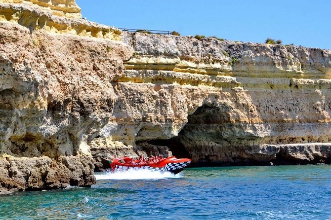 Jet Boat Caves and Emotion - Key highlights that make this jet boat special