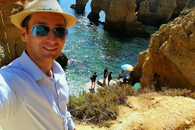 Lagos and Sagres Premium - Shared small group > VTours Algarve - Marina de Lagos and Lagos town time: souvenirs, bridges, and port-city energy