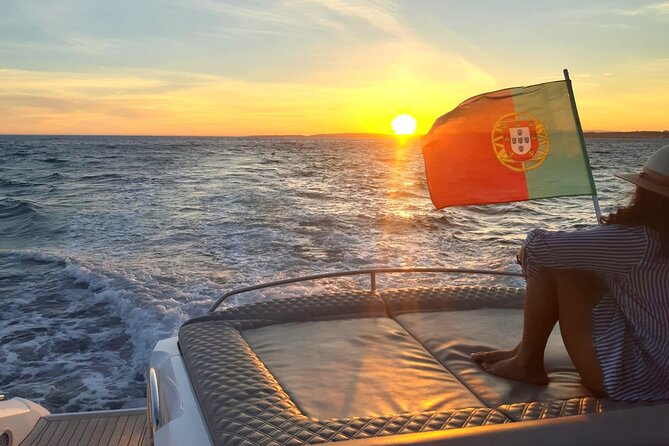 Luxury Sunset Cruise 3h - The 3-hour rhythm: what your evening is likely to feel like