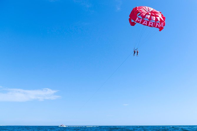 Parasailing from Albufeira Marina by Boat - Meeting point in Albufeira: where to show up and how to find it fast