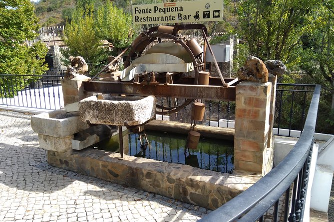 Private-Guided Tuk Tuk Country Side Tour - Fonte Grande: the hillside pool and year-round water source stop