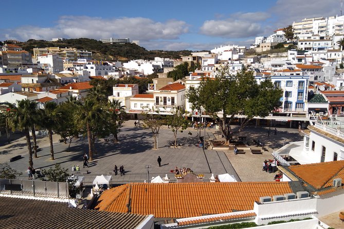 Private Guided Tuk Tuk Tour with pick-up and drop-off in Albufeira - Why a private tuk tuk works well in Albufeira