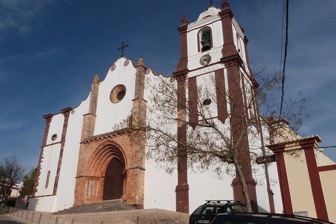 Silves and Monchique Full Day Bus Tour - Silves Walking Tour: Moorish Walls and the Town’s Rise and Fall