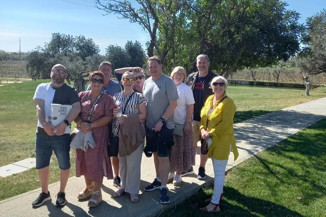 Wine Lovers: Winery Tour w/ Tasting & Tapas (Albufeira/Vilamoura) - Off-road driving: fun, scenic, and not always for everyone